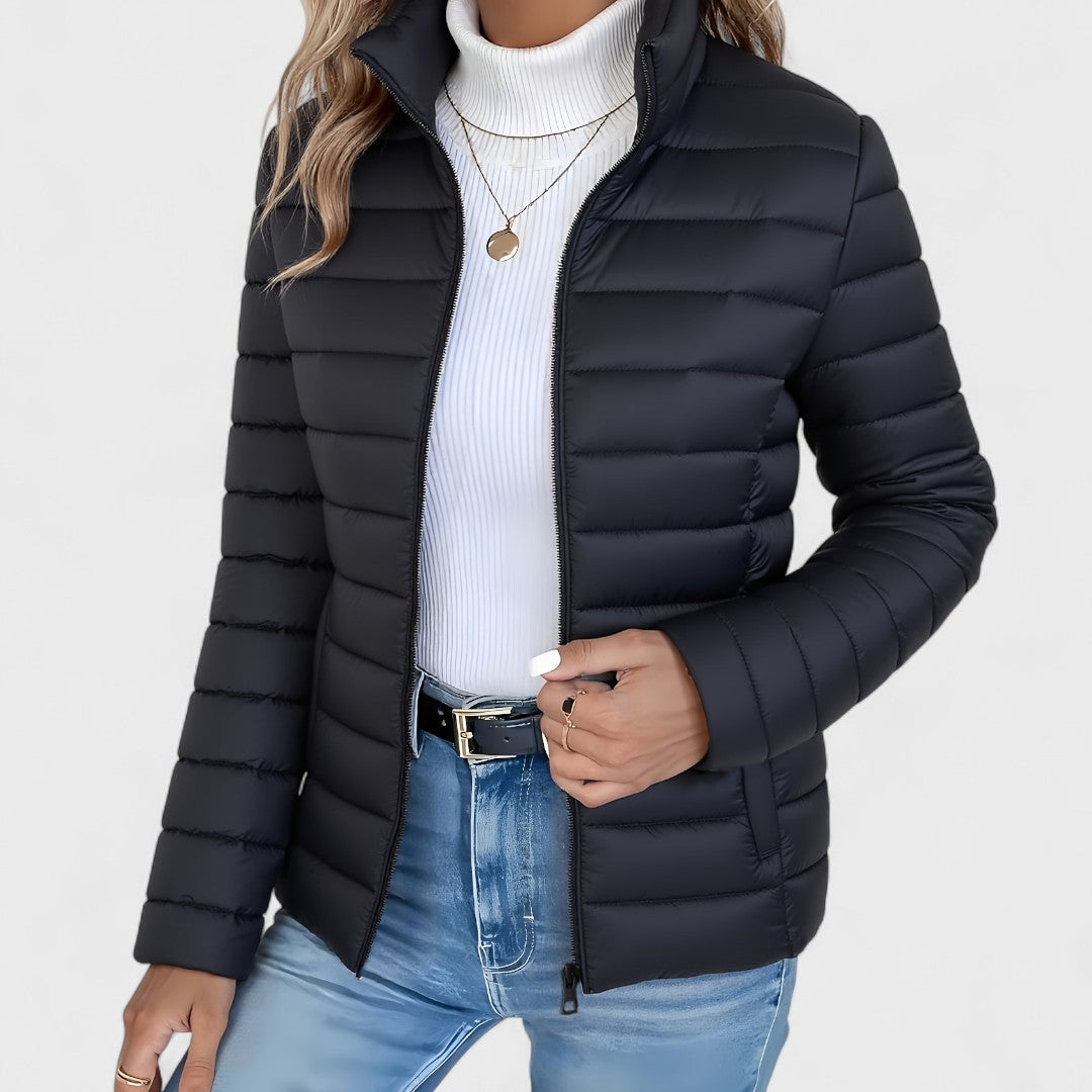 Aurelia – Elegante Lange Jacke mit Hohem Kragen