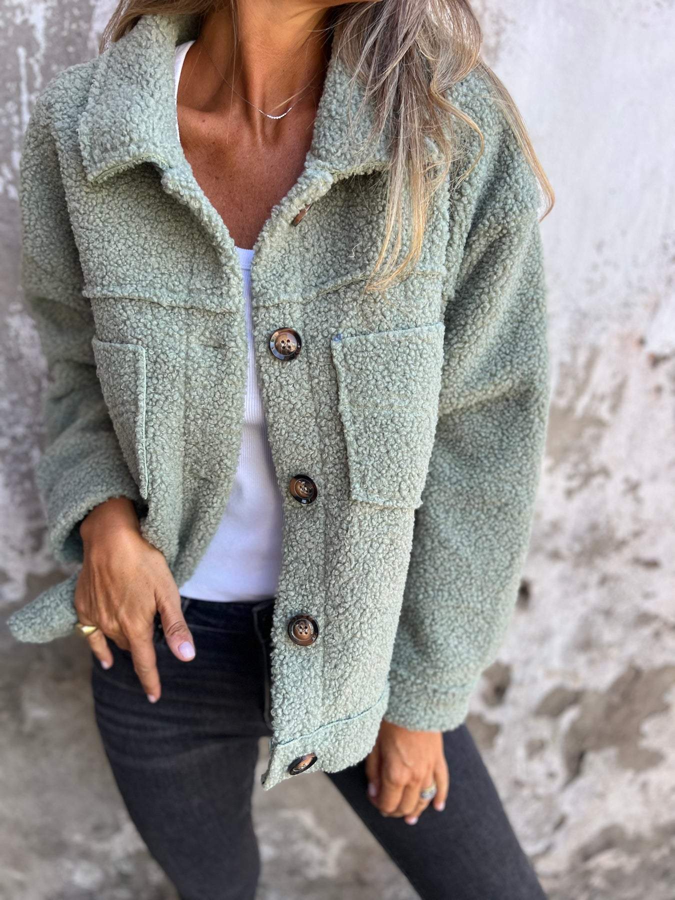 Alisette | Gemütlich Knopfjacke