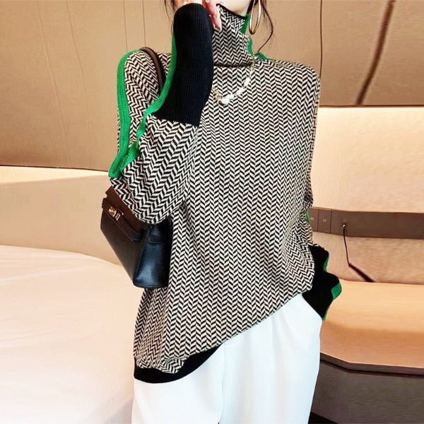 Alvera | Pullover mit hohem Kragen und markanten Kontraststreifen