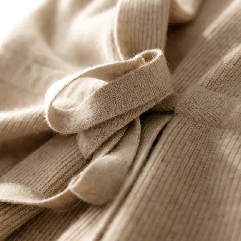 Calyra Weichs Cashmere Binder-Weste