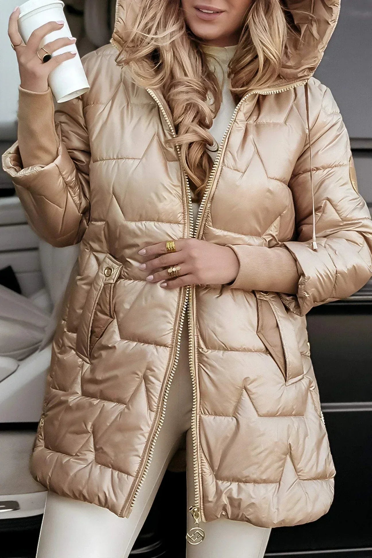 Roselyn | Eleganter Wintermantel mit Kapuze und Fütterung